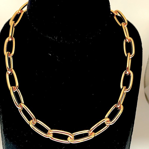 Chunky Gold Paper Clip Chain Necklace - Picture 2 of 4